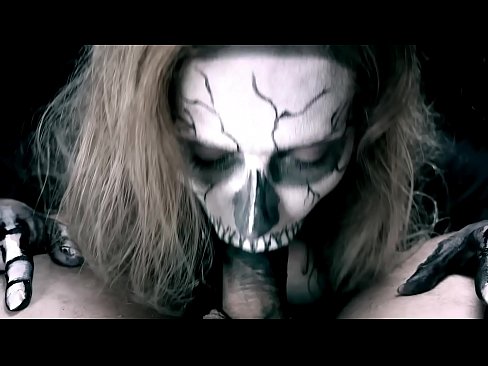 ❤️ Demon jente suger kuk med sin svarte munn og svelger cum. ☑ Jævla ved no.porngifmag-com.ru ️❤